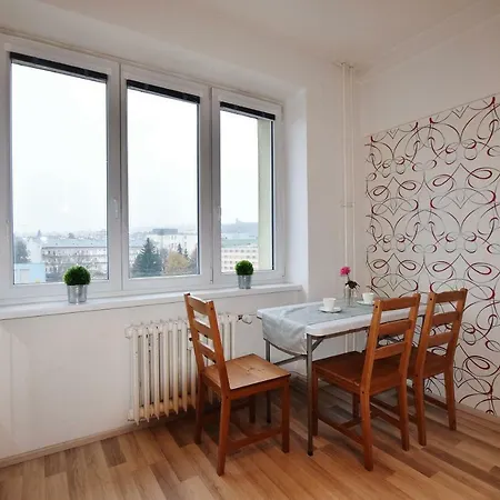 Apartment Porici *